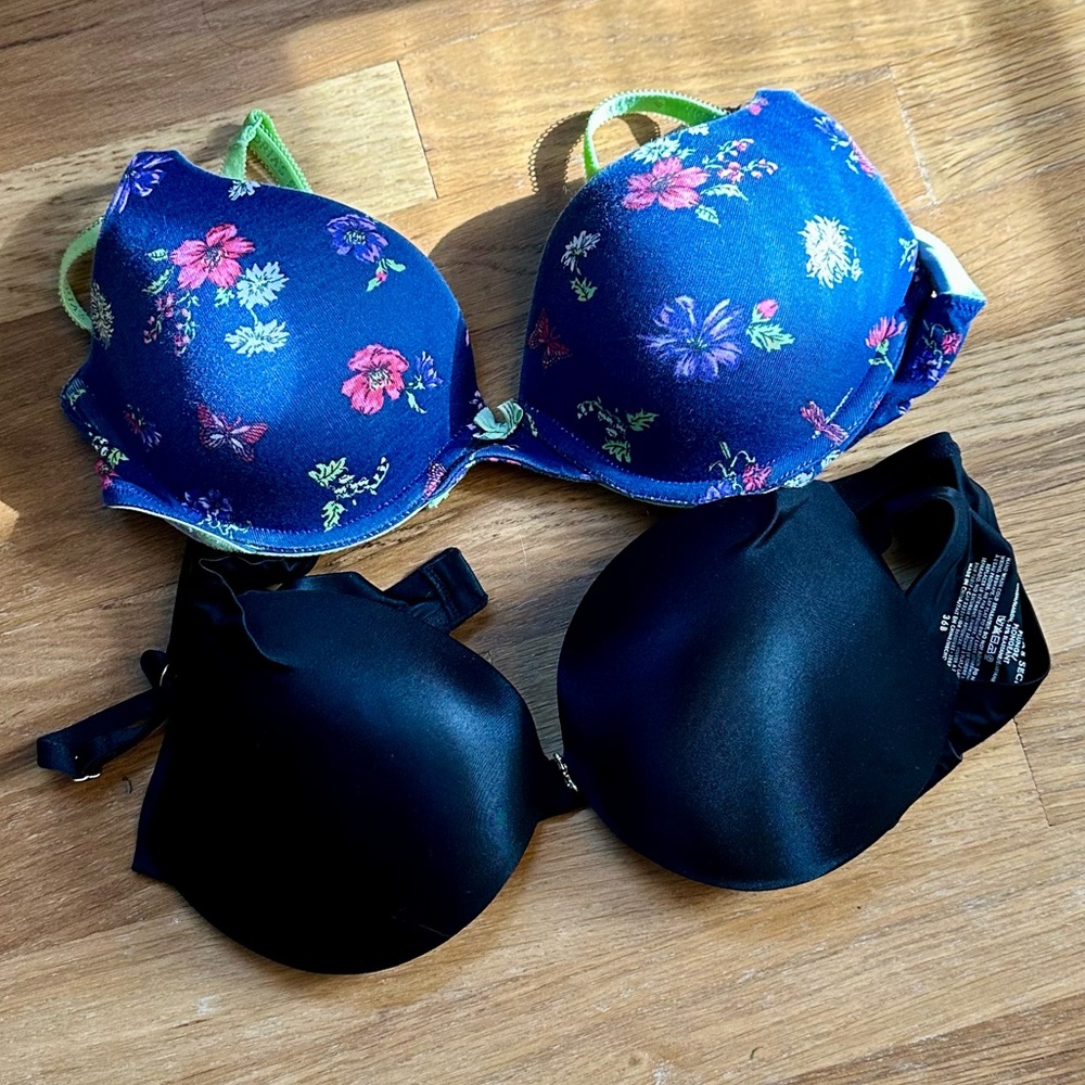 Victoria’s Secret Bras-bundle/lot of 2-black and blue flowers woman size 34B